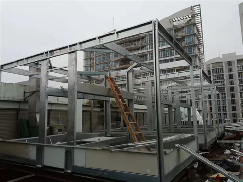 逆流式冷卻塔結構特征(逆流式冷卻塔風機批發)